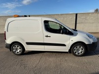 PEUGEOT PARTNER 625 PROFESSIONAL L1 1.6 HDI 75&nbsp; - 25