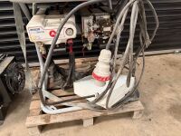 CARLISLE INTELLISPRAY IS30 3 PHASE COMPACT SPRAY FOAM SYSTEM - 8