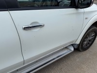 MITSUBISHI L200 TITAN 2.4 DI-D 178PS 4WD DOUBLE CAB PICK UP - 24