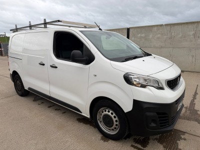 PEUGEOT EXPERT 1400 PROFESSIONAL STANDARD 2.0 BLUE HDI 120PS