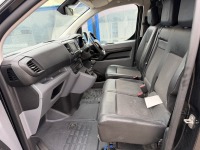 PEUGEOT EXPERT 1400 PROFESSIONAL STANDARD 2.0 BLUE HDI 120 - 11