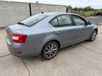 SKODA OCTAVIA ELEGANCE 2.0 TDI 5DR HATCHBACK - 13