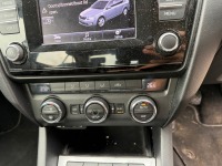 SKODA OCTAVIA ELEGANCE 2.0 TDI 5DR HATCHBACK - 18