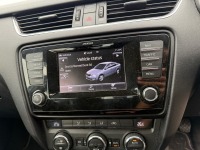 SKODA OCTAVIA ELEGANCE 2.0 TDI 5DR HATCHBACK - 19