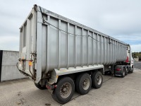 MONTRACON WILCOX ALUMINIUM TRI AXLE TIPPING TRAILER ON AIR - 12