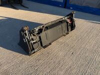 APPROX. 6ft UNUSED 4 IN 1 BUCKET TO SUIT A SKID STEER LOADER - 8