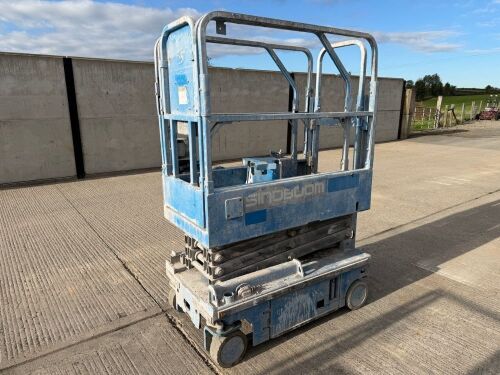 SINOBOOM 1330SE BATTERY OPERATED SCISSOR LIFT