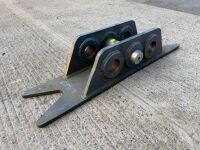UNUSED EXCAVATOR ATTACHMENT BRACKET - 5