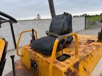 THWAITES 6 TON STRAIGHT SKIP DUMPER - 17