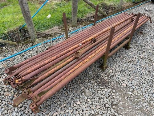 METAL STILLAGE TO INC. APPROX. 15No. ASSORTED 12ft & 6ft BRACE BARS