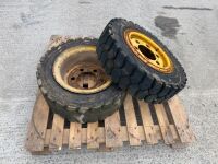 2No. ASSORTED FORKLIFT TYRES & RIMS - 2