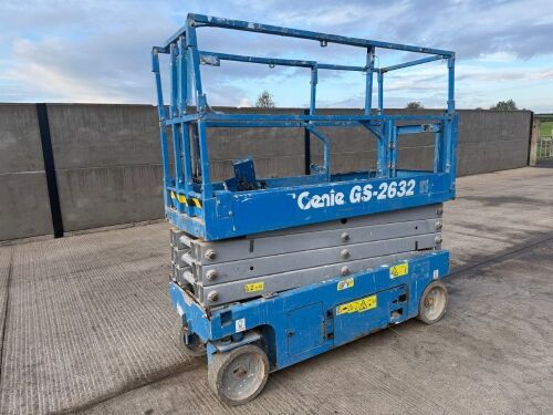 GENIE GS2632 BATTERY OPERATED SCISSOR LIFT