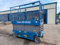 GENIE GS2632 BATTERY OPERATED SCISSOR LIFT - 7