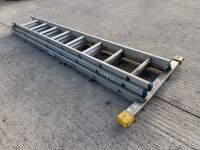 8 TREAD TRIPLE EXTENSION ALUMINIUM LADDER