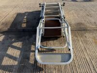 YOUNGMAN FOLDABLE EXTENDING ALUMINIUM MOBILE PODIUM&nbsp; - 5