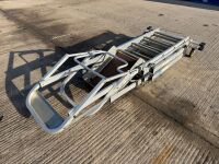YOUNGMAN FOLDABLE EXTENDING ALUMINIUM MOBILE PODIUM&nbsp; - 6