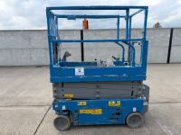 GENIE GS1932 BATTERY OPERATED SCISSOR LIFT - 2