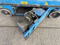 SINOBOOM 1930S BATTERY OPERATED SCISSOR LIFT - 11