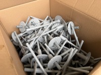 PALLET TO INC. APPROX. 4800No. RAWL PLUG 175mm PLASTIC INSULATION FIXINGS
