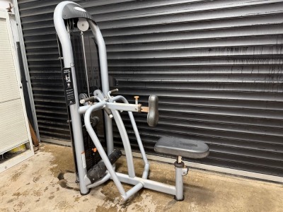 MATRIX DIVERGING SEATED ROWING MACHINE
