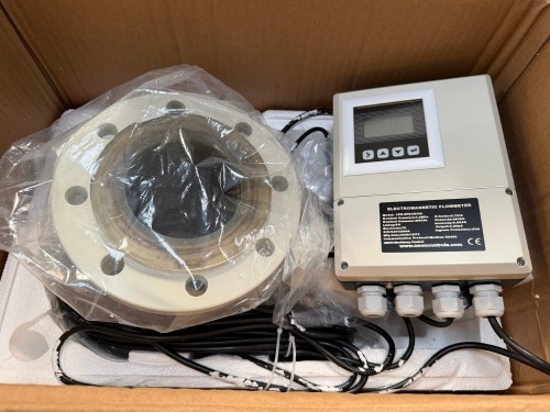 UNUSED CEON DN100 ELECTROMAGNETIC FLOW METER