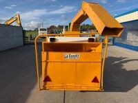 BANDIT TWIN AXLE FAST TOW WOOD CHIPPER/SHREDDER - 9