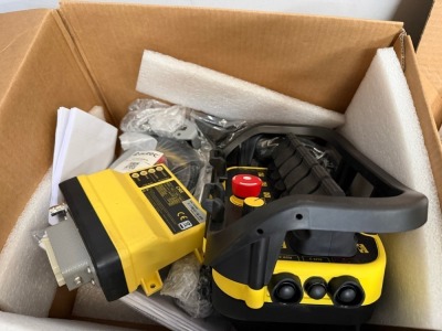 AUTEC WIRELESS REMOTE & TRANSMITTER