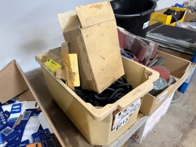 PLASTIC CRATE TO INC. LARGE SELECTION OF UNUSED WIRE ROPE GRIPS