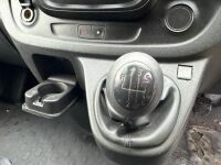 RENAULT TRAFIC SL27 BUSINESS+ SWB 1.6 DCI 115PS - 28