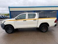 TOYOTA HILUX ACTIVE 2.4 D-4D DOUBLE CAB PICKUP&nbsp; - 8