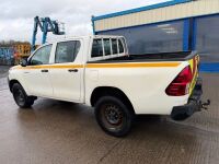 TOYOTA HILUX ACTIVE 2.4 D-4D DOUBLE CAB PICKUP&nbsp; - 16