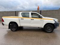TOYOTA HILUX ACTIVE 2.4 D-4D DOUBLE CAB PICKUP&nbsp; - 2