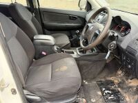 TOYOTA HILUX ACTIVE 2.5 D-4D 4WD DOUBLE CAB PICK UP - 25