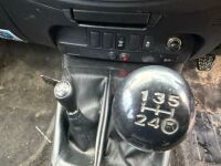 TOYOTA HILUX ACTIVE 2.5 D-4D 4WD DOUBLE CAB PICK UP - 28