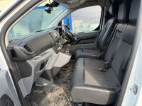 FIAT SCUDO TECNICO 1.5 MULTIJET L1 100 - 8