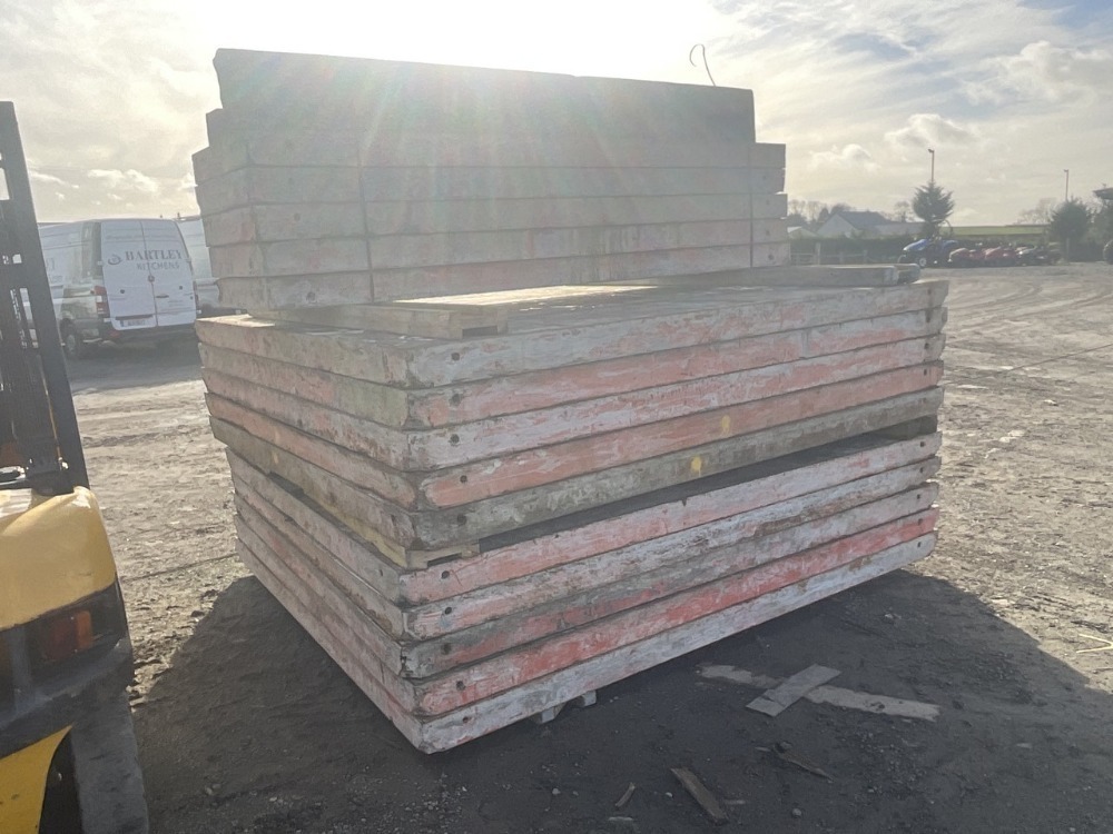 PACKAGE TO INC. ASSORTED PERI SHUTTERING PANS MACHINERY I T169 Mid