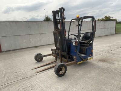 MOFFETT MOUNTY M4.20 2 TON 3 WHEELED DIESEL FORKLIFT
