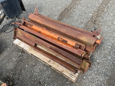 PALLET TO INC. ASSORTED 4ft TRANSOMES