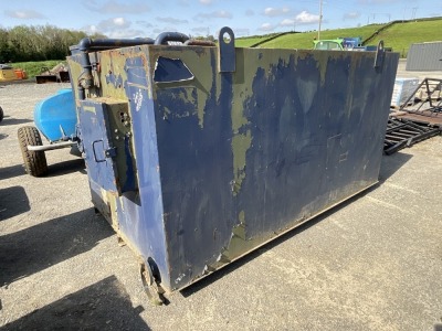 APPROX 7000lt METAL FUEL TANK