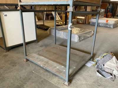 APPROX 5ft x 4.6ft METAL STILLAGE