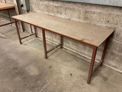 APPROX 7.2ft x 2.2ft WORKBENCH 