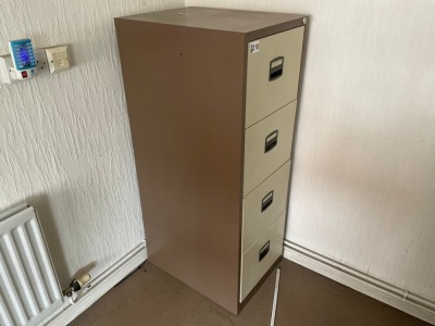 4 DRAWER METAL FILING CABINET