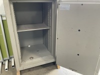 CHUBB SAFE WITH KEYS - 4