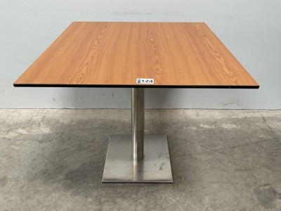 SQUARE DINING TABLE