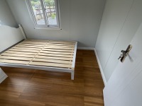 APPROX 21ft x 18ft 2 BEDROOM LUXURY CABIN - 20