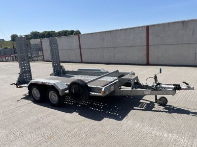 APPROX 10.5ft x 5.5ft BRIAN JAMES CARGO DIGGER 2 3500KGS TWIN AXLE PLANT TRAILER