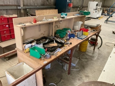 APPROX 12.5ft x 2.7ft WORKBENCH