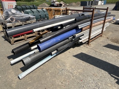 METAL STILLAGE TO INC. LARGE SELECTION OF ASSORTED PIPES & DUCTING