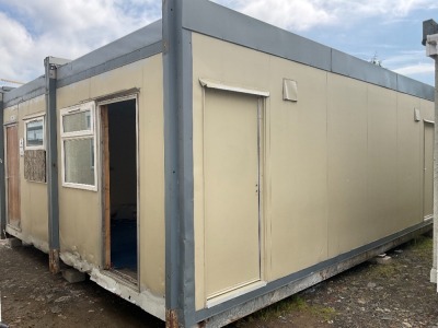 APPROX. 25ft X 21ft 2 SECTION MODULAR BUILDING